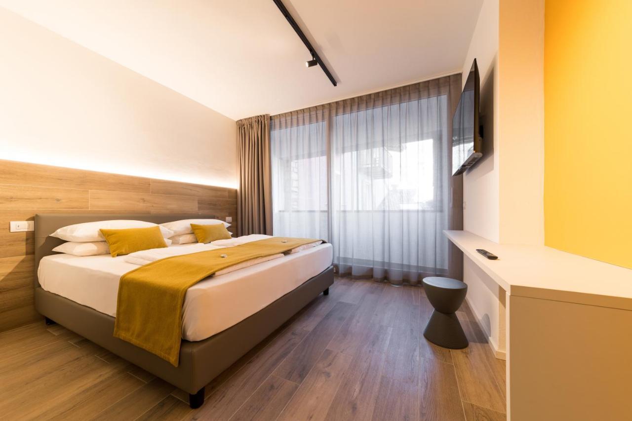 Boutique Apartments By Annalisa Torbole Sul Garda Exteriör bild