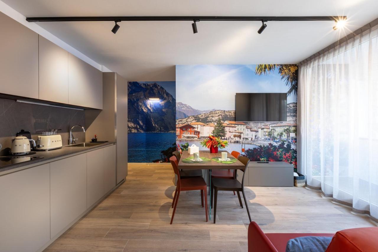 Boutique Apartments By Annalisa Torbole Sul Garda Exteriör bild