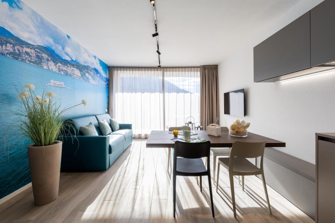 Boutique Apartments By Annalisa Torbole Sul Garda Exteriör bild
