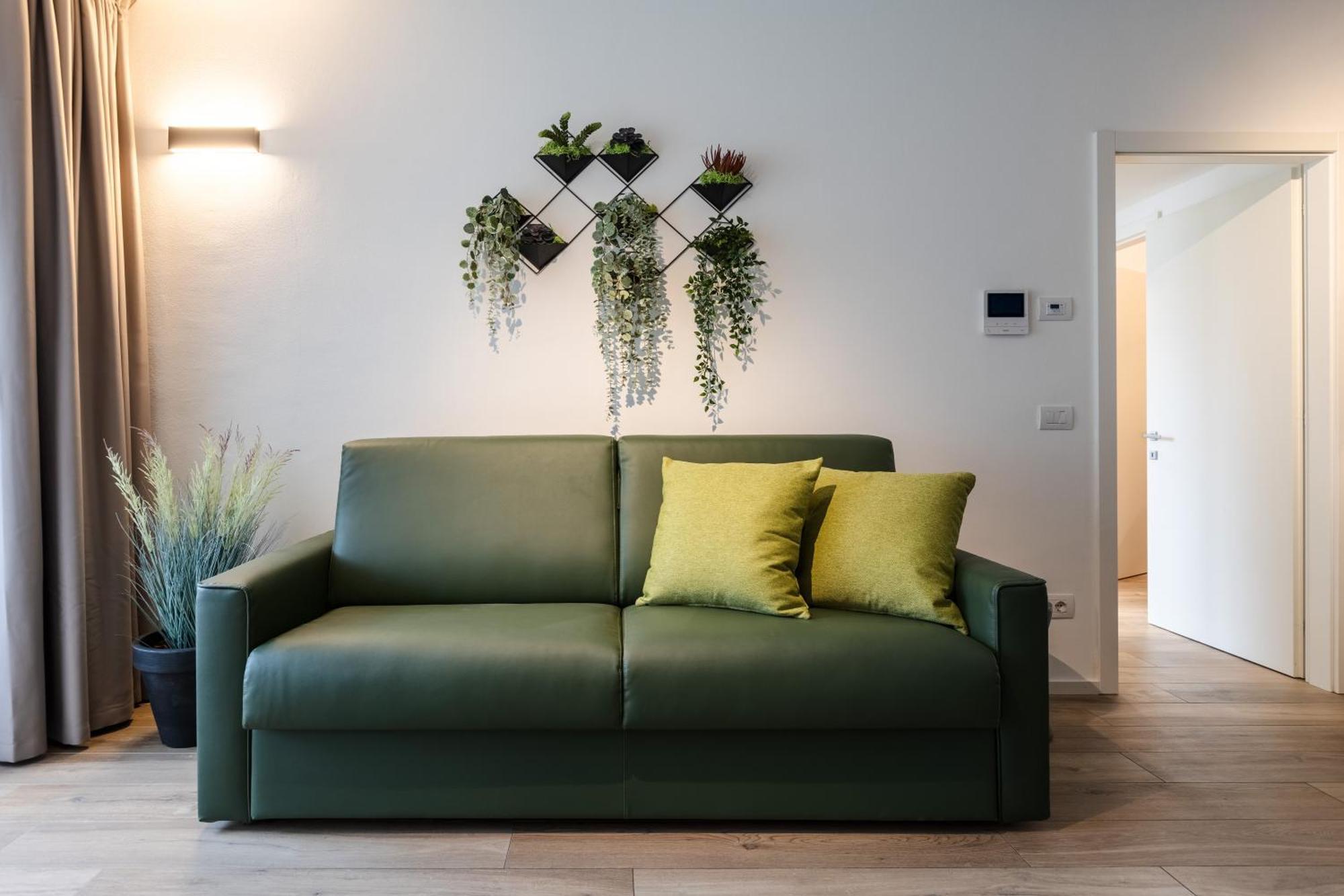 Boutique Apartments By Annalisa Torbole Sul Garda Exteriör bild